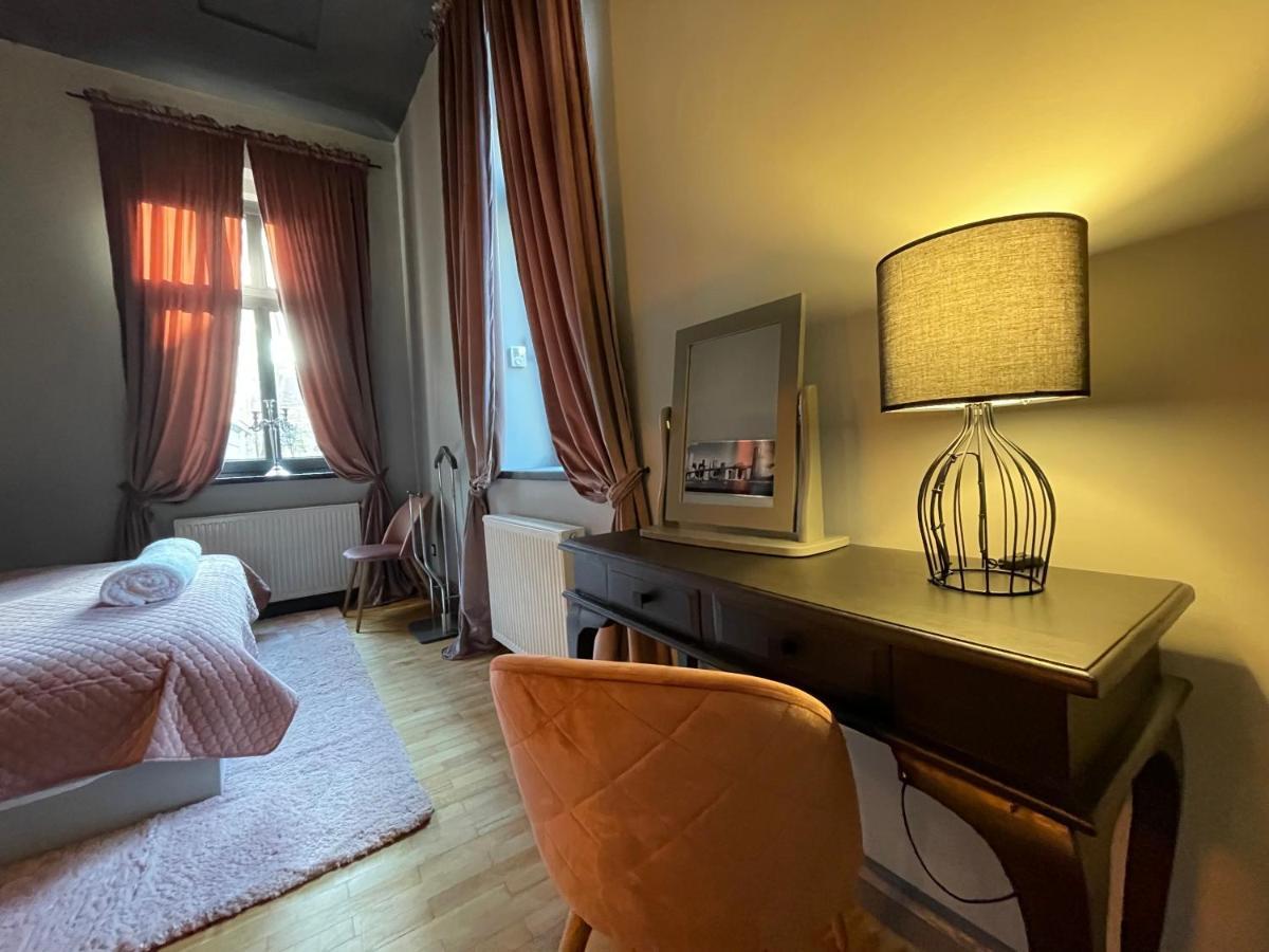 Apartament Podcienie Z Tarasem Bielsko-Biala Old Town Exterior foto