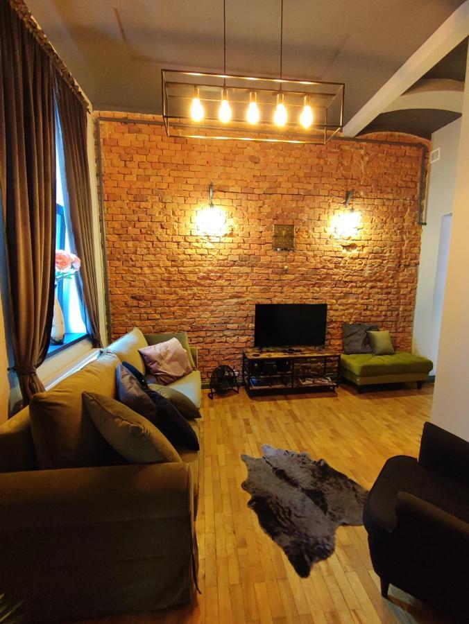 Apartament Podcienie Z Tarasem Bielsko-Biala Old Town Exterior foto