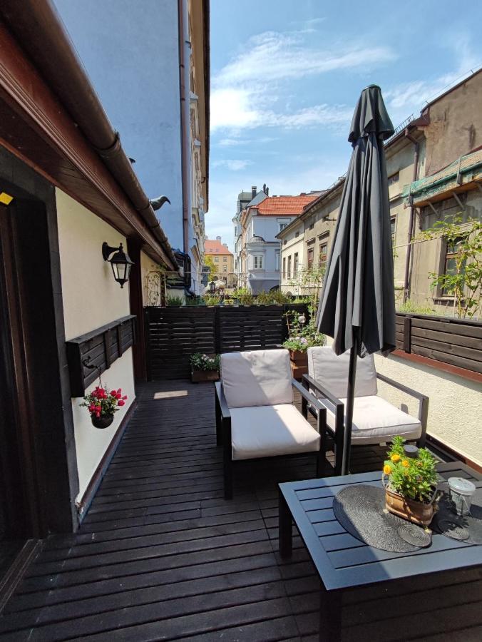 Apartament Podcienie Z Tarasem Bielsko-Biala Old Town Exterior foto
